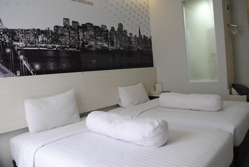 Vio Westhoff Hotel Bandung Eksteriør billede